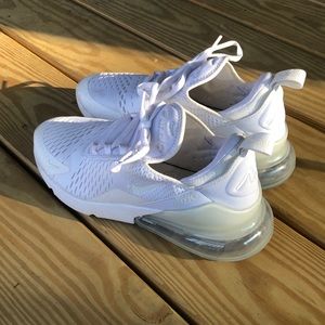 Womens size 8.5, Nike 270s, white, like new